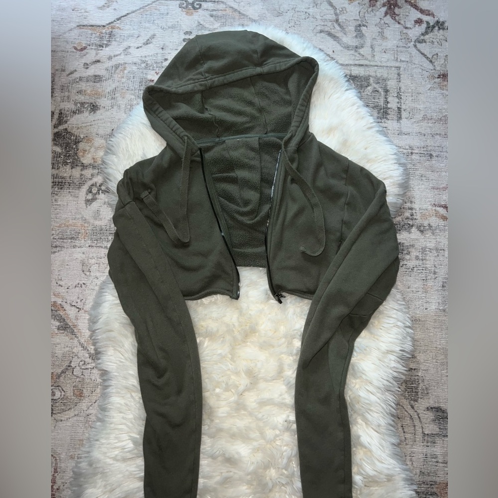 ALO Yoga Cropped Zip up Hoodie Hunter green size XS